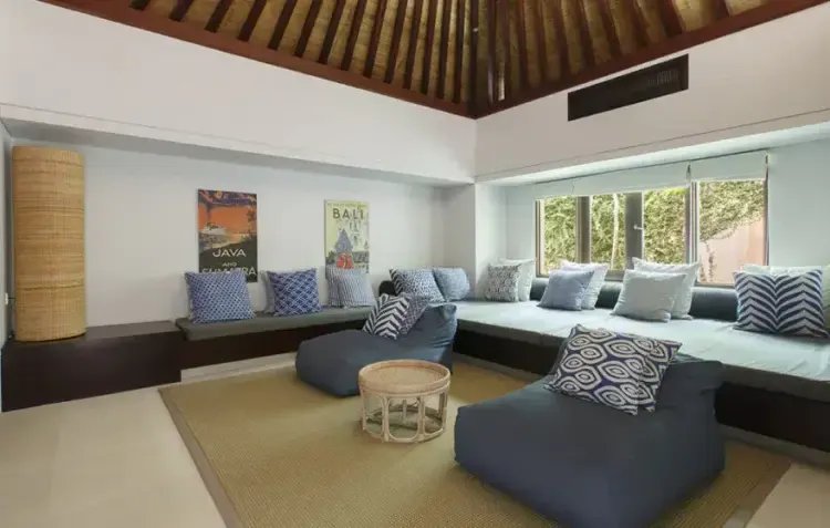 5 BR Tropical Garden Sea-View Retreat Uluwatu, Uluwatu, Bali — photo 5 | The Luxury Bali