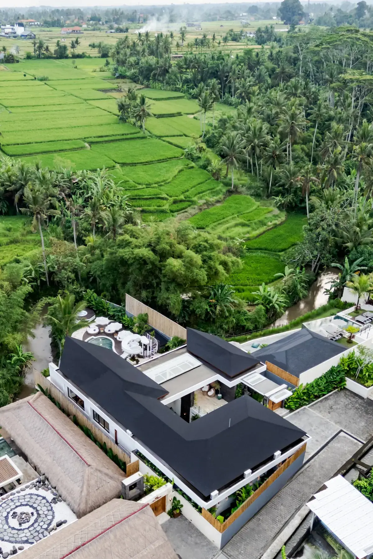 6 BR Rice-Field Riverside Villa Ubud, Ubud, Bali — photo 10 | The Luxury Bali