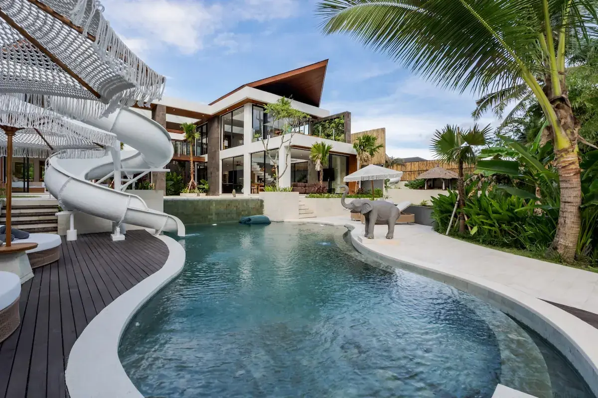 6 BR Rice-Field Riverside Villa Ubud, Ubud, Bali — photo 3 | The Luxury Bali