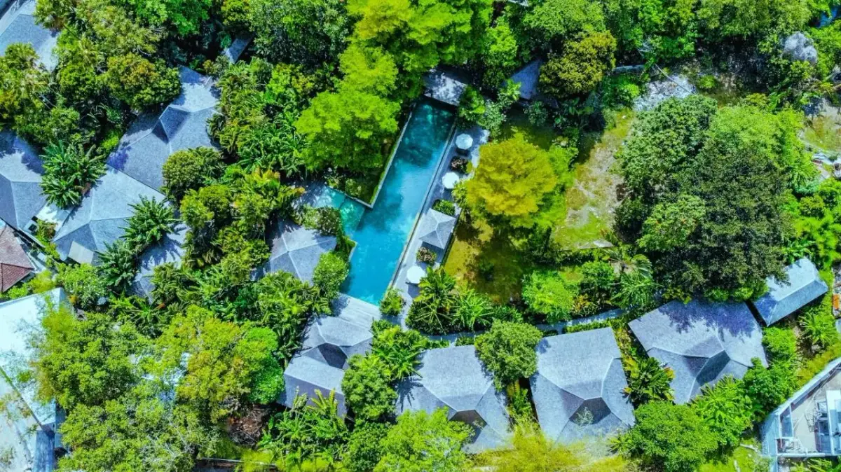 12 BR Tropical Garden Joglo Estate Canggu, Canggu, Bali — photo 7 | The Luxury Bali