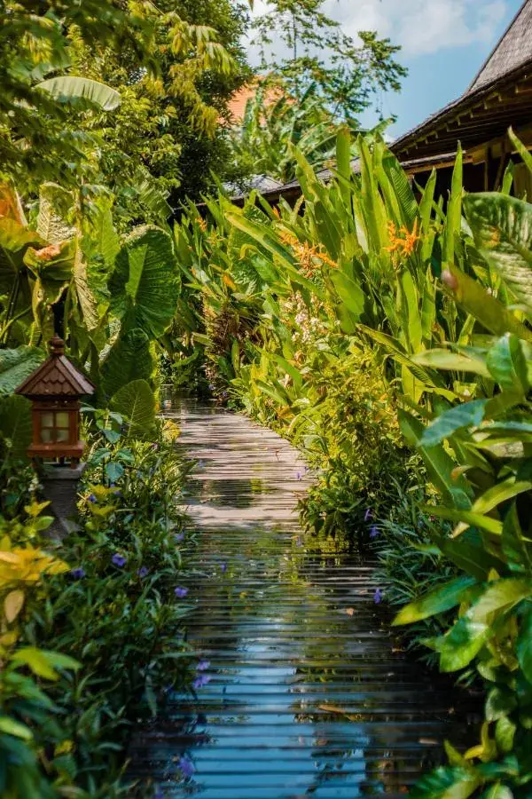 12 BR Tropical Garden Joglo Estate Canggu, Canggu, Bali — photo 12 | The Luxury Bali