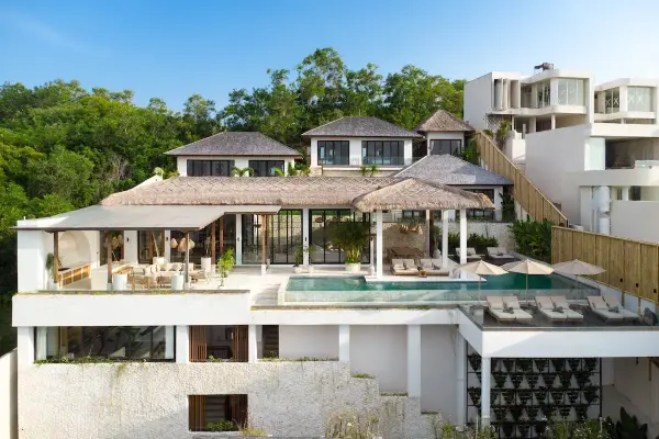 6 BR Ocean-View Designer Villa Uluwatu — 6-bedroom luxury villa in Uluwatu, Bali | The Luxury Bali