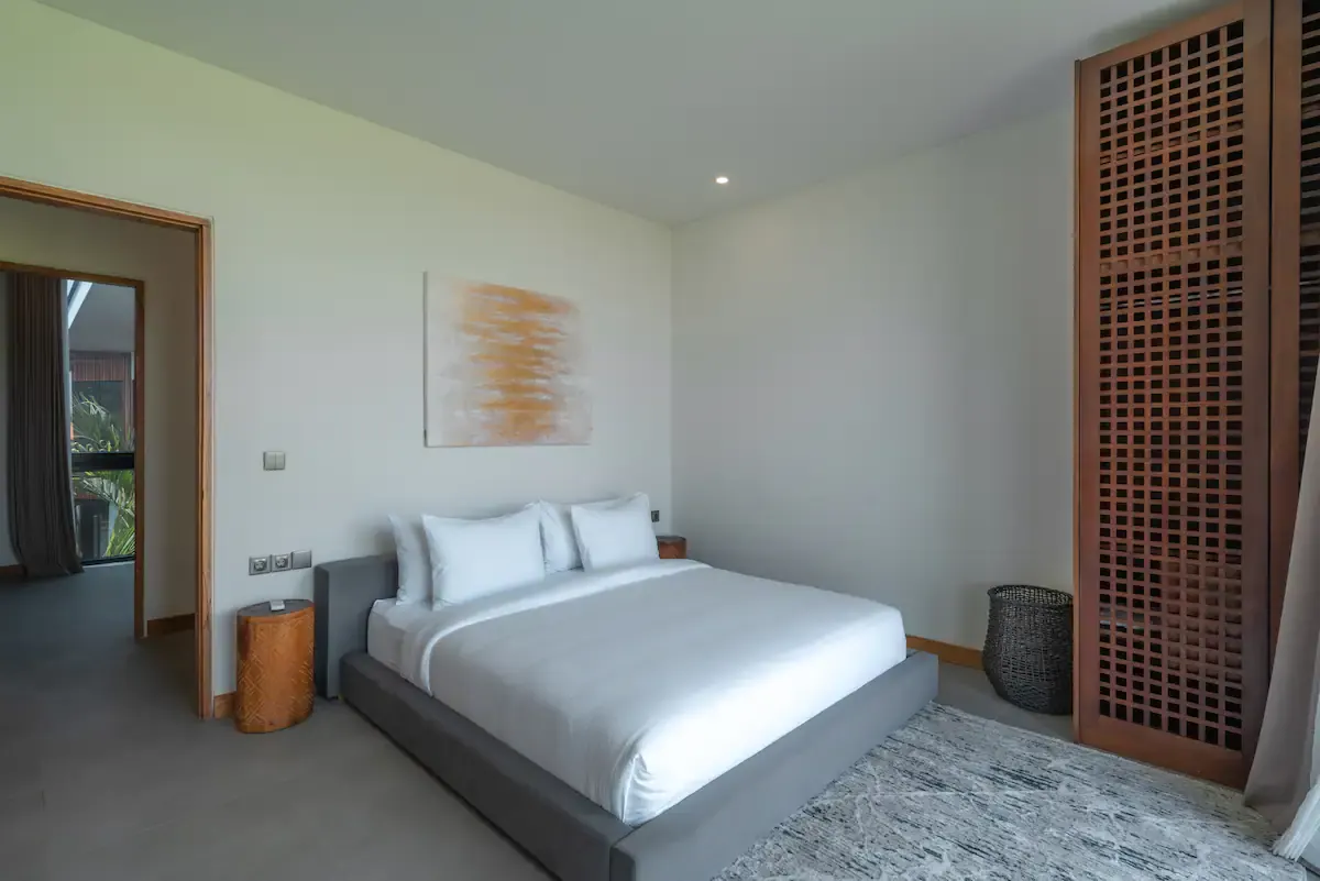4 BR Rice-Field Walk-to-Beach Villa Canggu, Canggu, Bali — photo 11 | The Luxury Bali