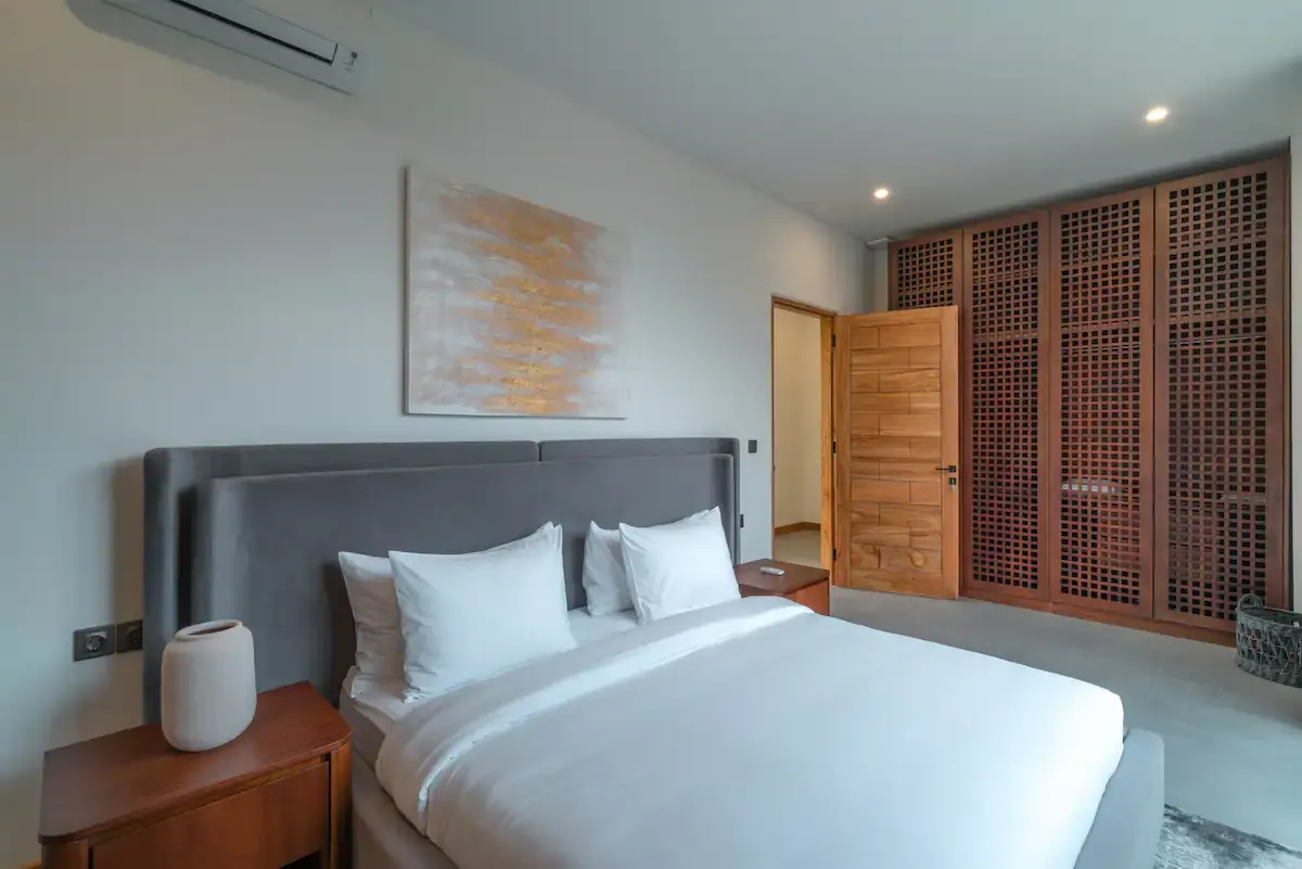 4 BR Rice-Field Walk-to-Beach Villa Canggu, Canggu, Bali — photo 12 | The Luxury Bali