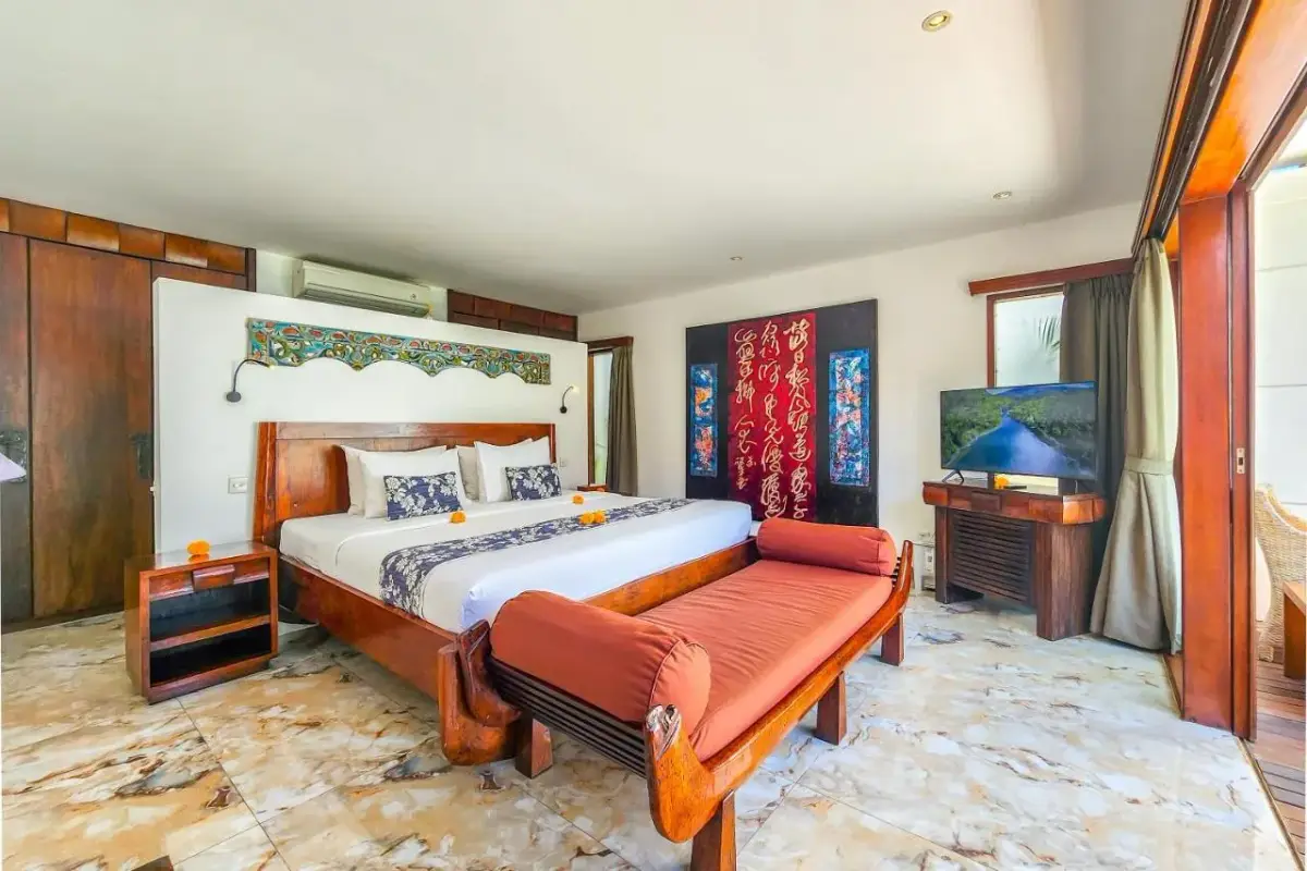 6 BR Tropical-Modern Courtyard Villa Sanur, Sanur, Bali — photo 12 | The Luxury Bali
