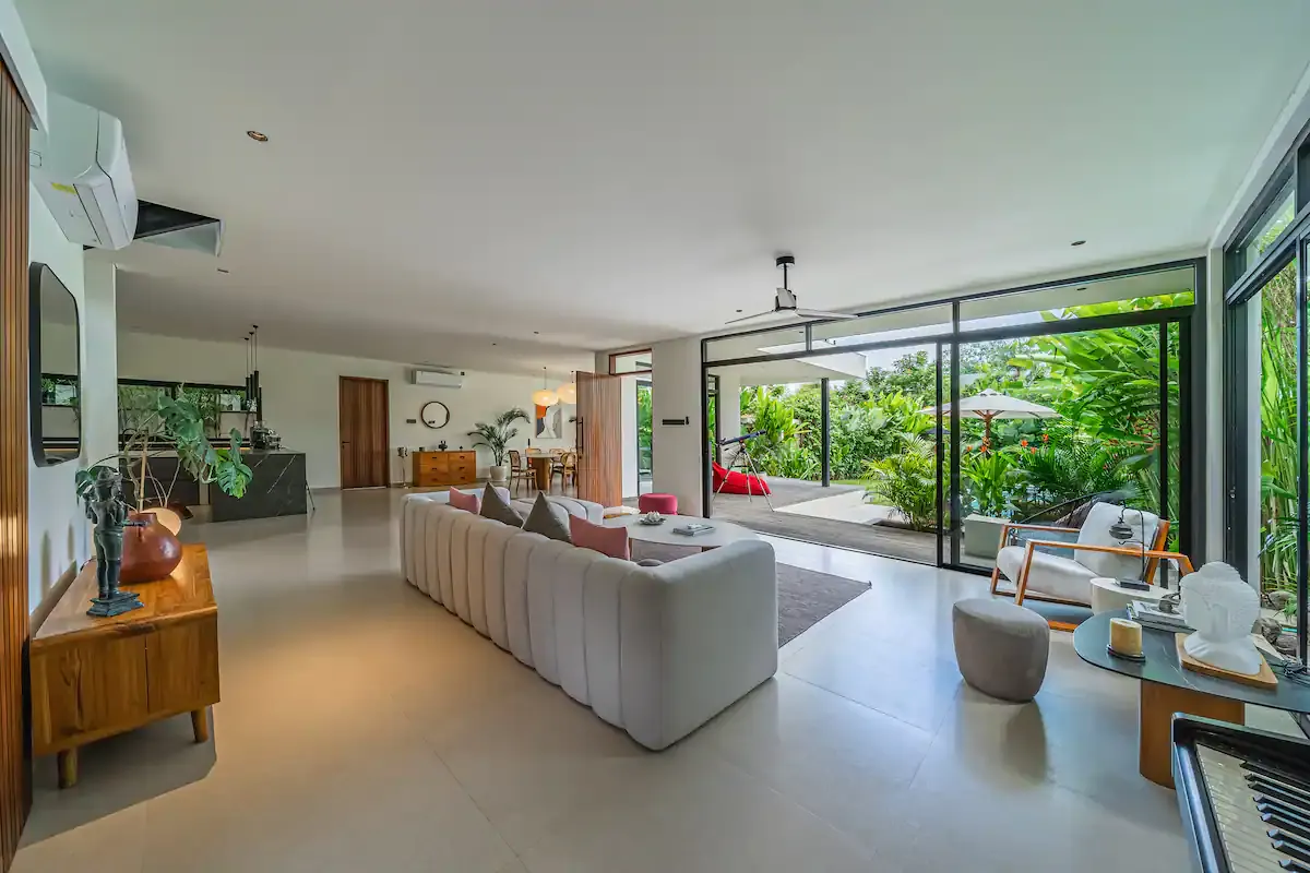 3 BR Tropical-Modern Garden Villa Canggu, Canggu, Bali — photo 10 | The Luxury Bali