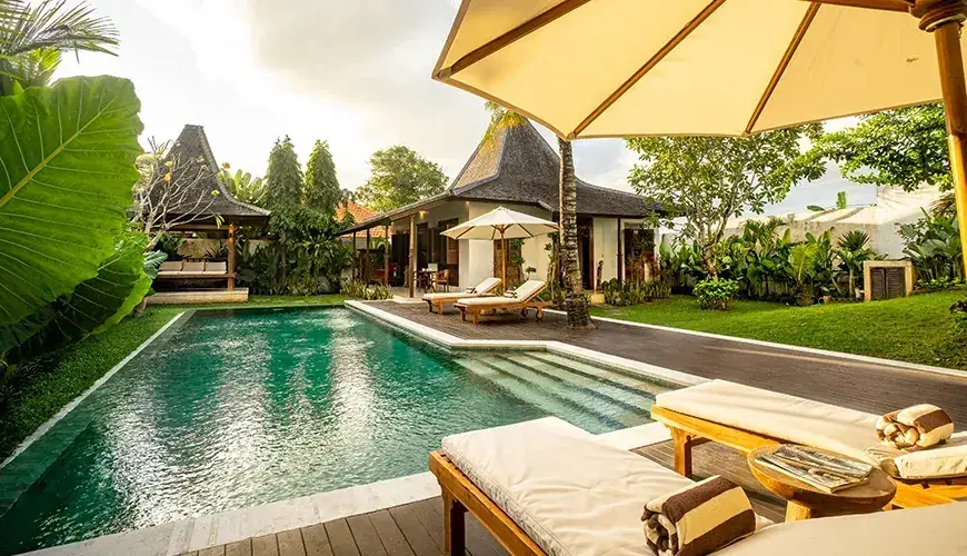 5 BR Tropical Garden Pool Villa Canggu, Canggu, Bali — photo 11 | The Luxury Bali