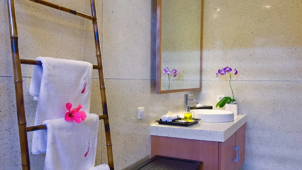 6 BR Luxury Villa Seminyak, Seminyak, Bali — photo 10 | The Luxury Bali