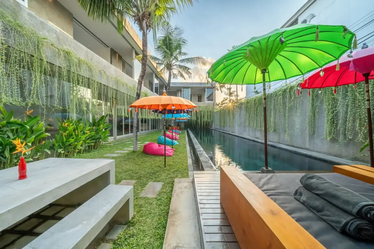 6 BR Industrial Pool Villa Seminyak, Seminyak, Bali — photo 3 | The Luxury Bali