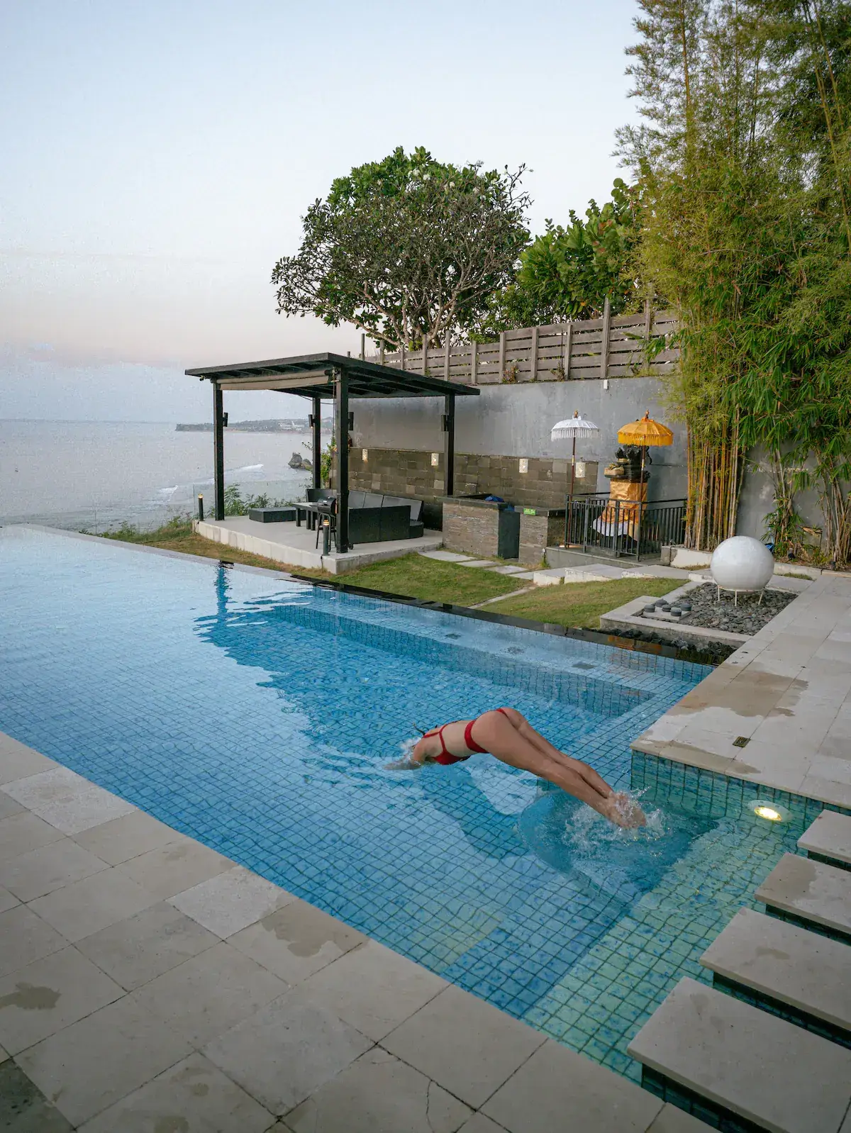4 BR Secluded Cliffside Retreat Uluwatu, Uluwatu, Bali — photo 3 | The Luxury Bali
