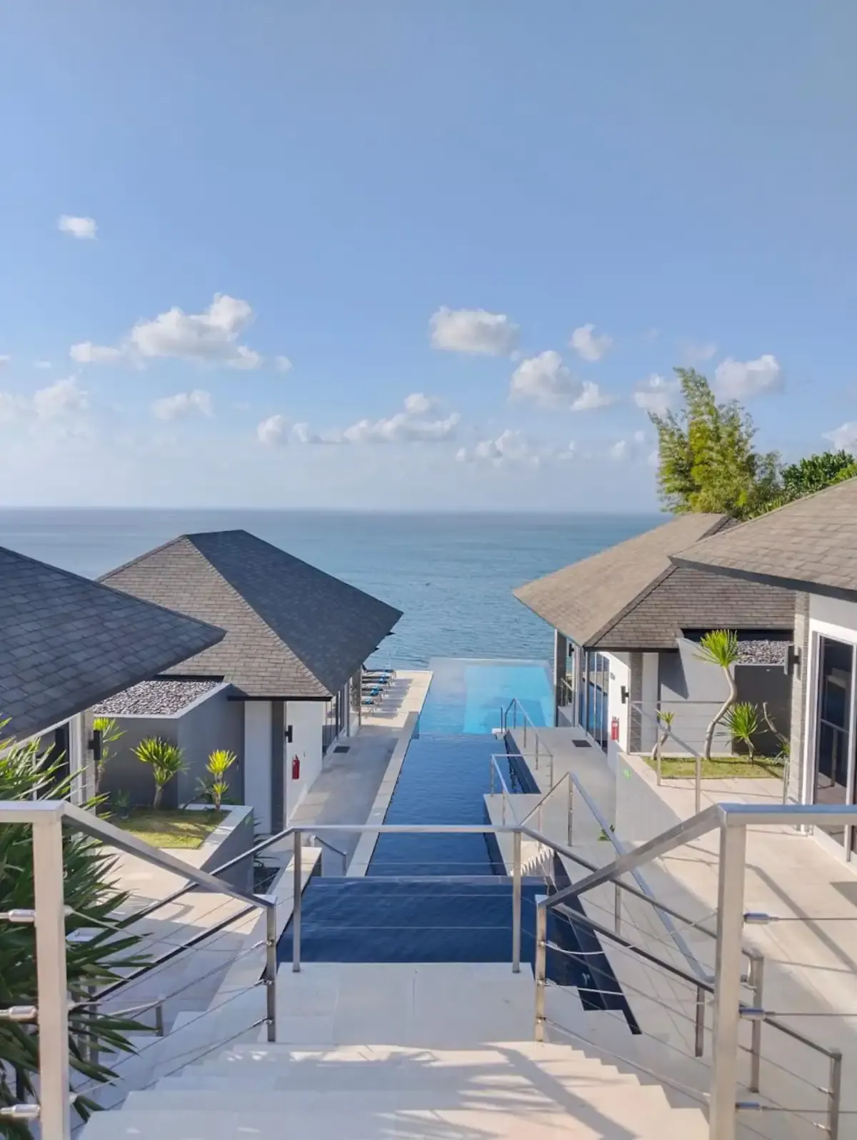 4 BR Secluded Cliffside Retreat Uluwatu, Uluwatu, Bali — photo 7 | The Luxury Bali