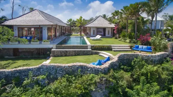 5 BR Clifftop Ocean-View Villa Uluwatu — 5-bedroom luxury villa in Uluwatu, Bali | The Luxury Bali