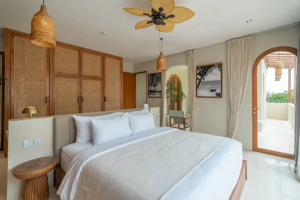 3 BR Walk-to-Beach Modern Villa Canggu, Canggu, Bali — photo 3 | The Luxury Bali