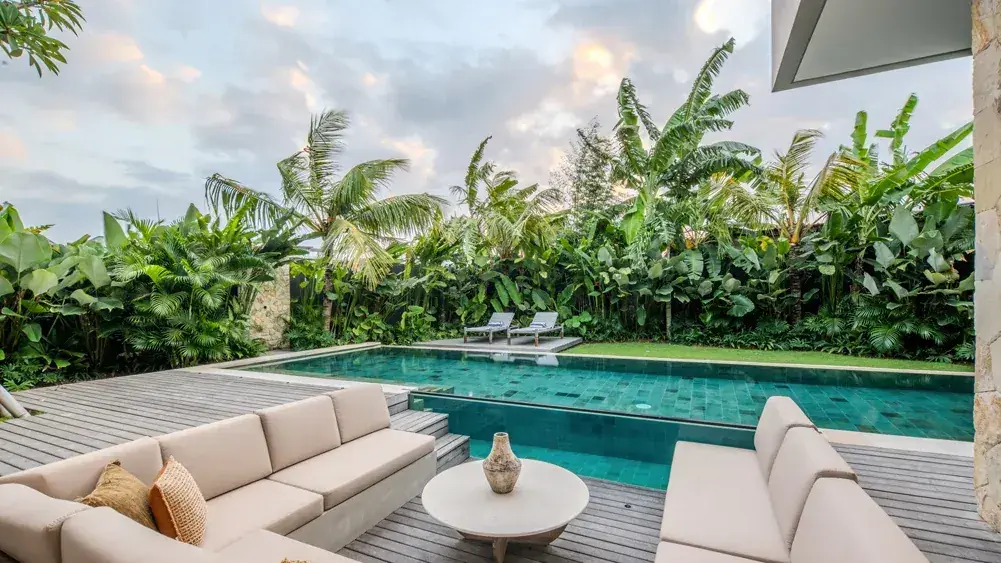 5 BR Walk-to-Beach Modern Villa Canggu, Canggu, Bali — photo 3 | The Luxury Bali