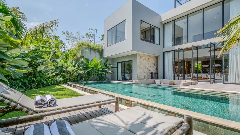 5 BR Walk-to-Beach Modern Villa Canggu — 5-bedroom luxury villa in Canggu, Bali | The Luxury Bali