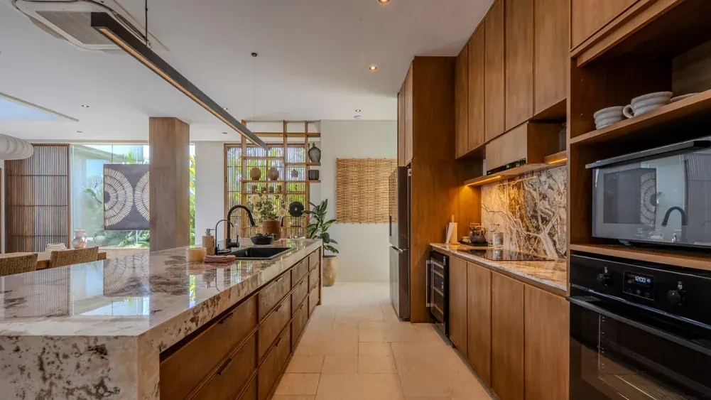 5 BR Walk-to-Beach Modern Villa Canggu, Canggu, Bali — photo 7 | The Luxury Bali