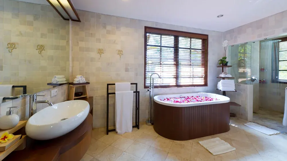 6 BR Tropical Garden Balinese Villa Ubud, Ubud, Bali — photo 5 | The Luxury Bali