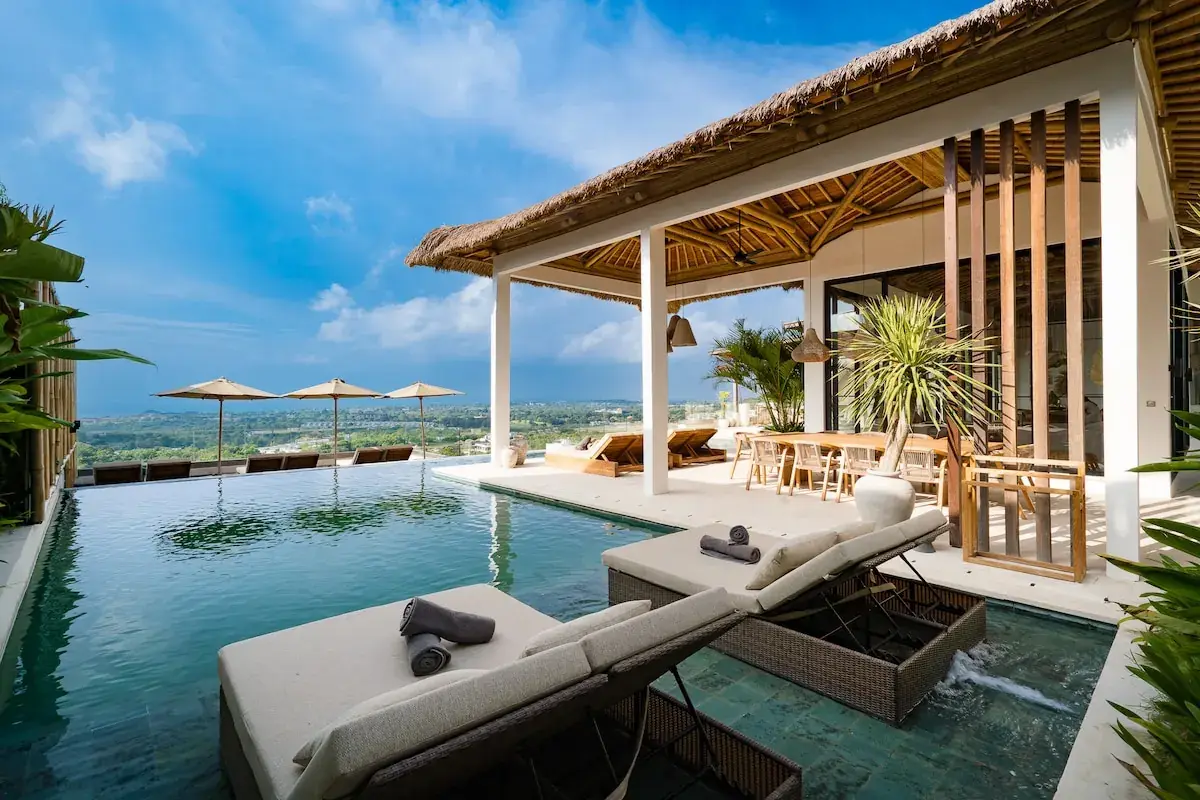 10 BR Hilltop Infinity-Pool Estate Uluwatu, Uluwatu, Bali — photo 6 | The Luxury Bali