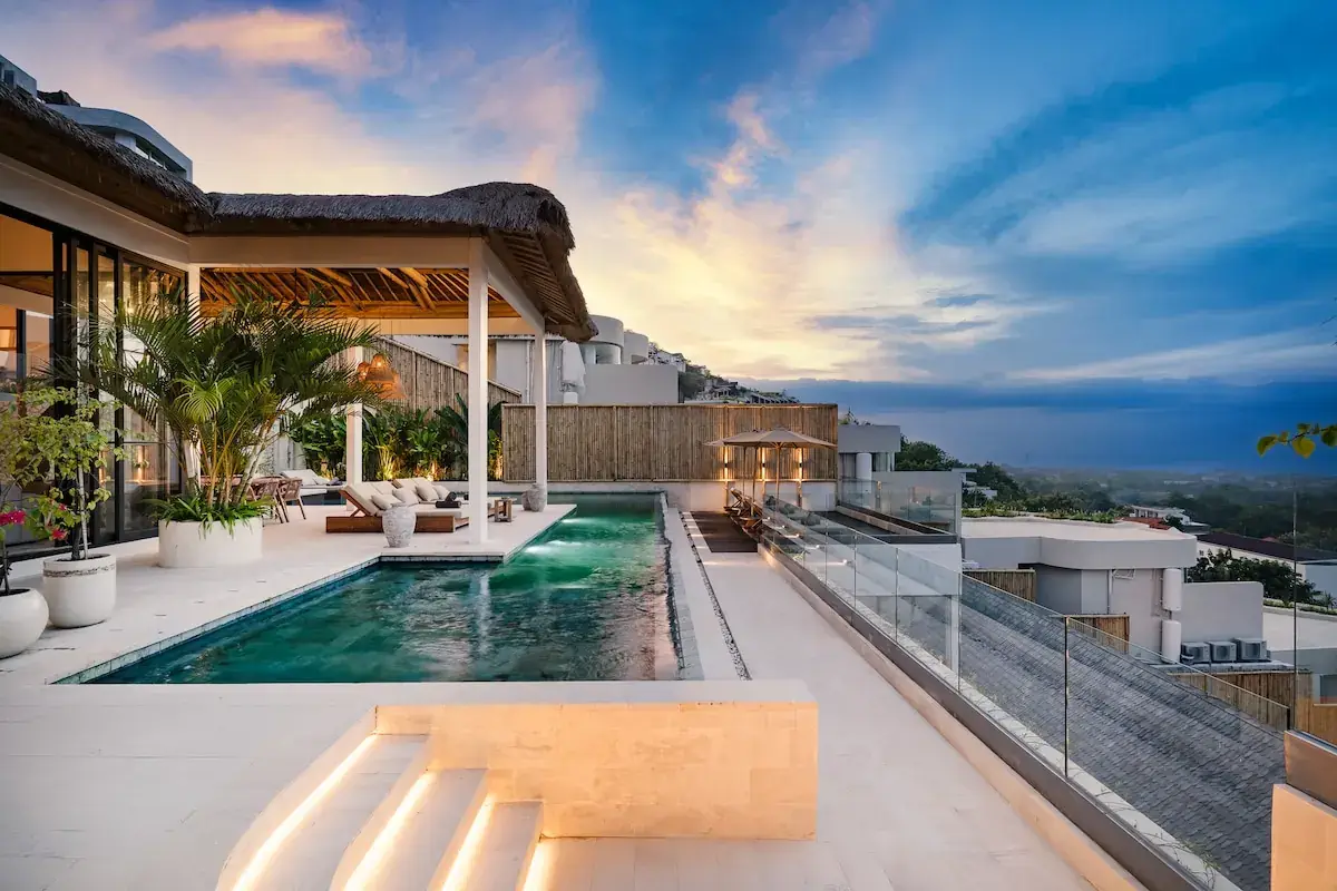10 BR Hilltop Infinity-Pool Estate Uluwatu, Uluwatu, Bali — photo 10 | The Luxury Bali
