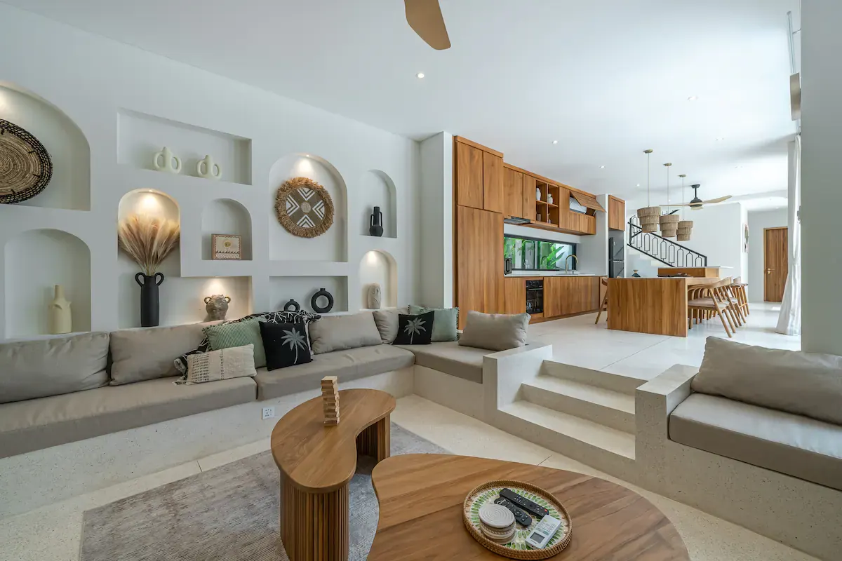 3 BR Mediterranean Walk-to-Beach Villa Canggu, Pererenan, Bali — photo 8 | The Luxury Bali