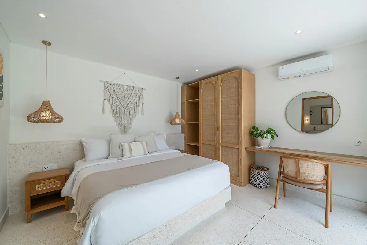3 BR Mediterranean Walk-to-Beach Villa Canggu, Pererenan, Bali — photo 2 | The Luxury Bali