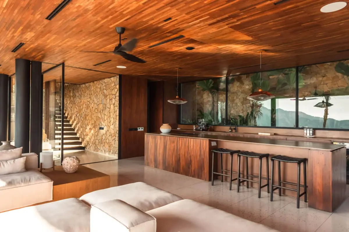 3 BR Hilltop Sunset-View Villa Lombok, Lombok — photo 9 | The Luxury Bali