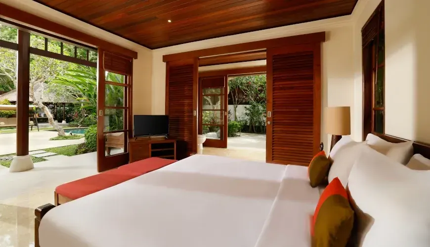 4 BR Tropical Garden Balinese Villa Jimbaran, Jimbaran, Bali — photo 9 | The Luxury Bali