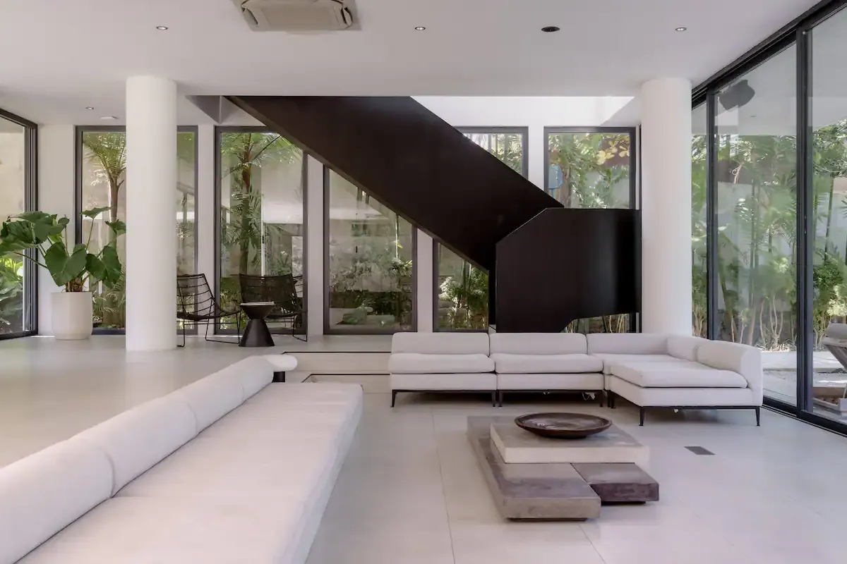 6 BR Tropical-Modern Cinema Villa Canggu, Canggu, Bali — photo 9 | The Luxury Bali