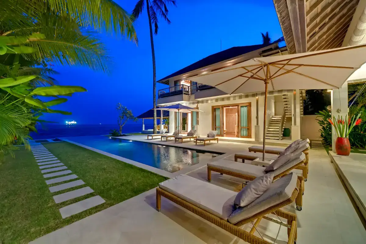 4 BR Private Beach Balinese House Amed — 4-bedroom luxury house in Candidasa, Bali | The Luxury Bali