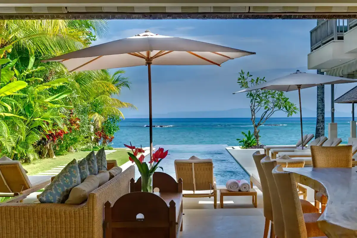 4 BR Private Beach Balinese House Amed, Candidasa, Bali — photo 9 | The Luxury Bali