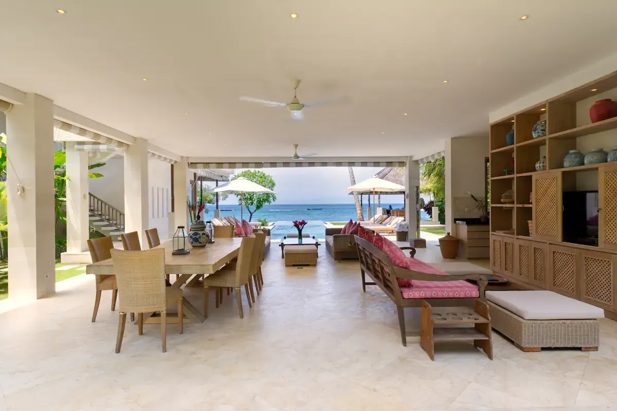 Siri Mendira - Villa Cempaka, Candidasa, Bali — photo 11 | The Luxury Bali