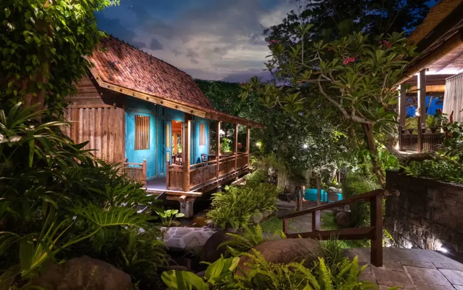 Villa Kapungkur, Jimbaran, Bali — evening, photo 8 | The Luxury Bali