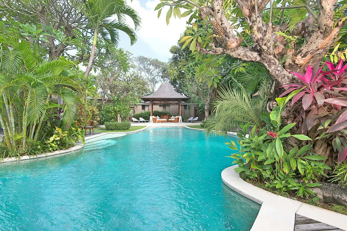 Lataliana Villa LA-TA 12BR, Seminyak, Bali — photo 2 | The Luxury Bali