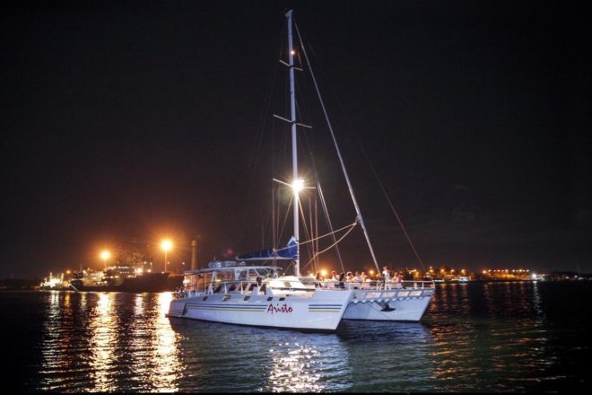 sailing catamaran bali